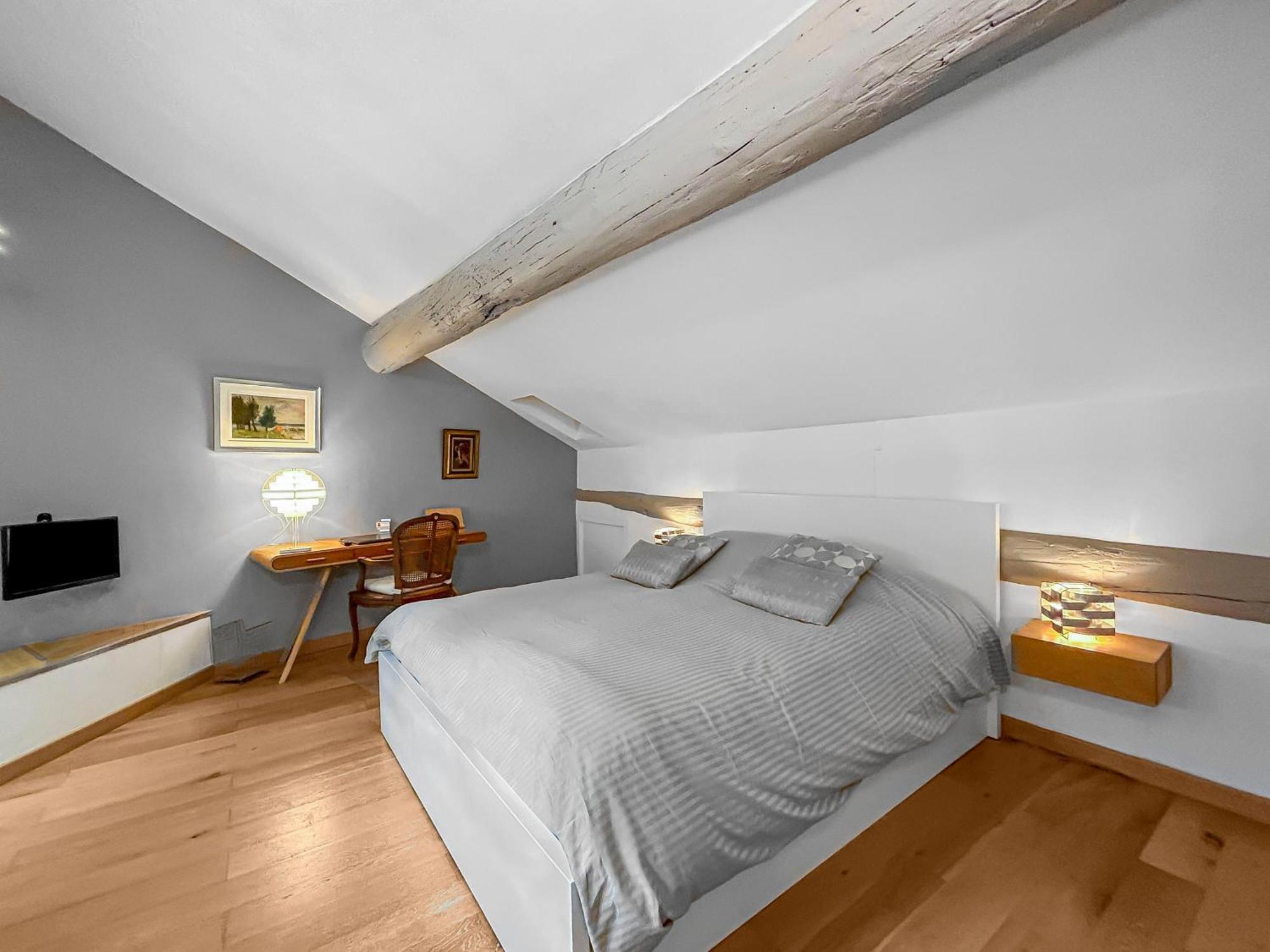 LʼIsle-sur-la-Sorgue Un Petit Nid Au Bord De La Sorgue 아파트 외부 사진